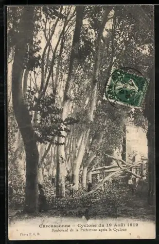 AK Carcassonne, Cyclone de 1912, Boulevard de la Préfecture après le Cyclone