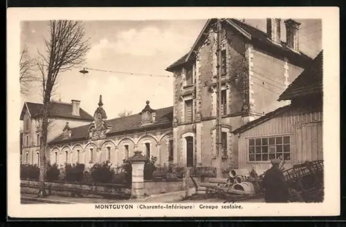 AK Montguyon /Charente-Inférieure, Groupe scolaire