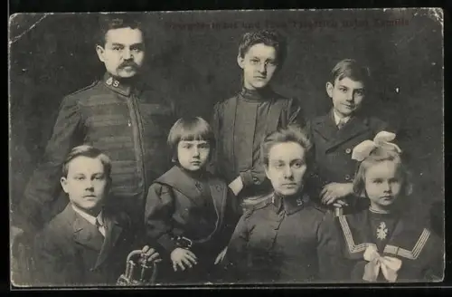 AK Oberstleutnant und Frau Friedrich nebst Familie, Heilsarmee