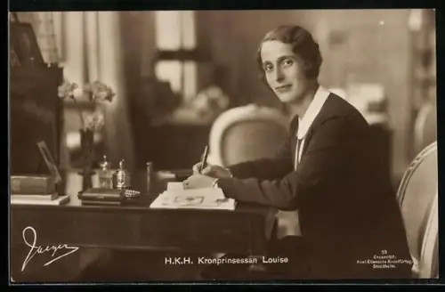 AK H.K.H. Kronprinzessin Louise von Schweden