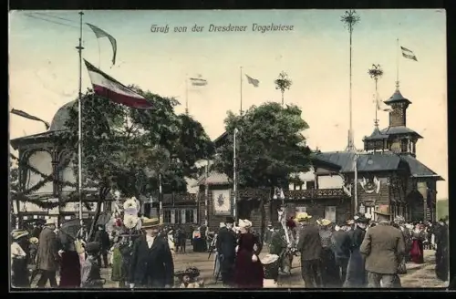 AK Dresden, Dresdener Vogelwiese, Gebäude und Besucher auf dem Festgelände