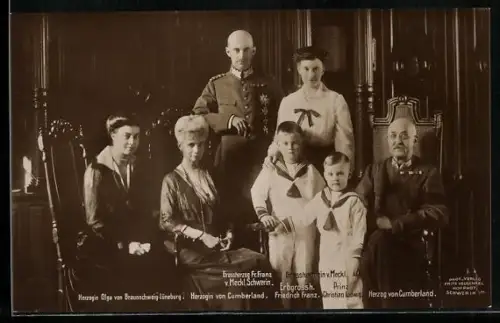 AK Grossherzog Fr. Franz von Mecklenburg-Schwerin mit Familie