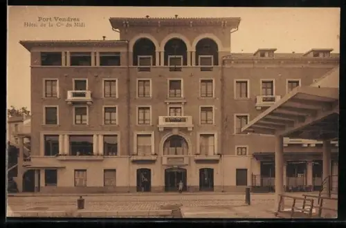 AK Port Vendres, Hôtel de la Cie du Midi