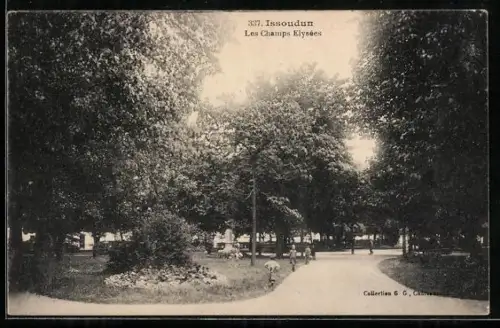 AK Issoudun, Les Champs Élysées