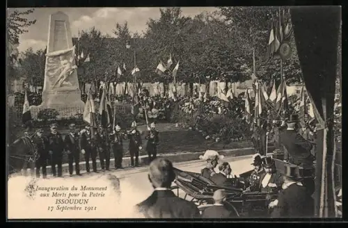 AK Issoudun, Inauguration du Monument aux Morts pour la Patrie, 17 septembre 1911