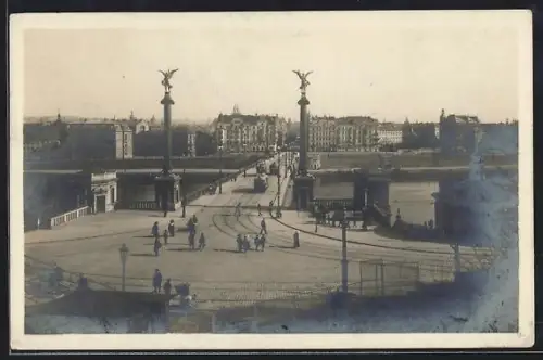 AK Prag, Svatopluk Cech Brücke, Strassenbahn