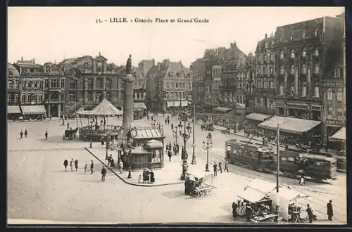 AK Lille, Grande Place et Grand` Garde, Strassenbahn