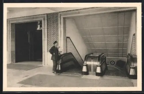 AK Anvers, Tunnel pour piétons sous l`Escaut, Entrée