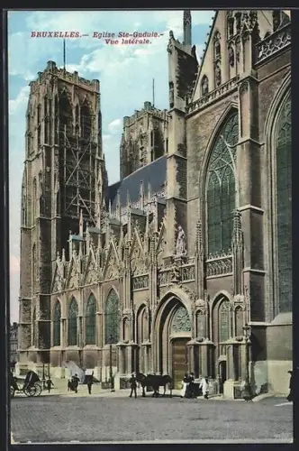 AK Bruxelles, Eglise Ste-Gudule, Vue latérale