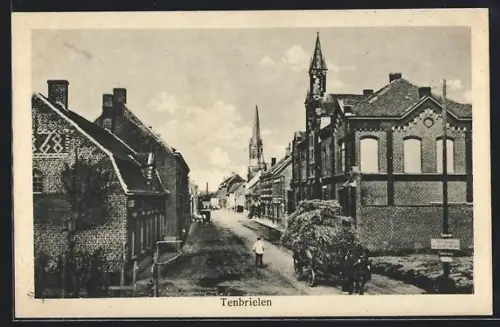 AK Tenbrielen, Pferdefuhrwerk auf einer Strasse