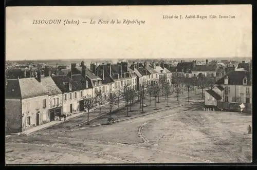 AK Issoudun /Indre, La Place de la République