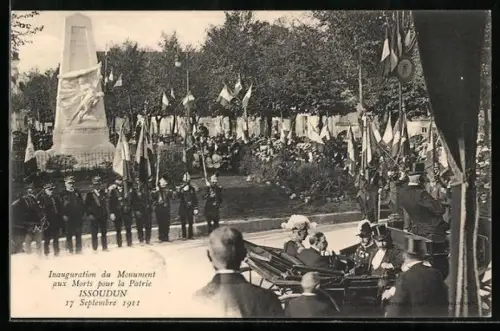 AK Issoudun, Inauguration du Monument aux Morts pour la Patrie, 17 Septembre 1911