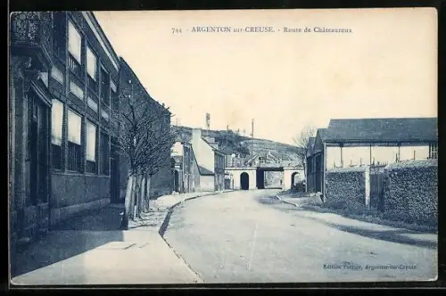 AK Argenton-sur-Creuse, Route de Châteauroux
