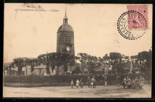 AK Le Tourneur /Calvados, L`Église