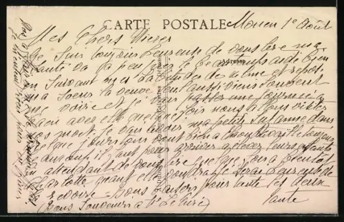 AK Mouen /Calvados, Église du XIIe siècle avec voiture ancienne au premier plan