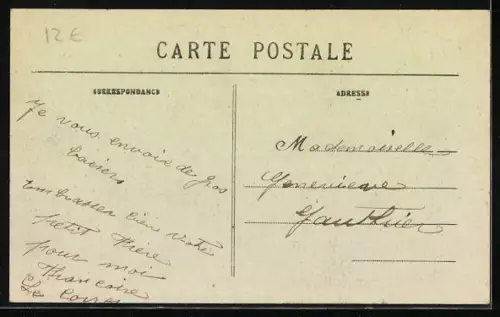 AK Bény-Bocage /Calvados, Route du Tourneur avec habitants en promenade