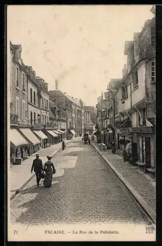 AK Falaise, La Rue de la Pelleterie