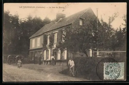 AK Le Tourneur /Calvados, Le bas du Bourg