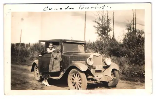 2 Fotografien Chevrolet Cope, Kennzeichen: British Columbia 26-293
