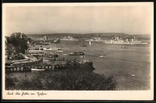 AK Kiel, Schiffe der Kriegsmarine im Hafen, Kriegshafen