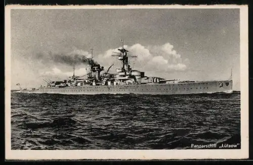 AK Panzerschiff Lützow der Kriegsmarine in voller Fahrt