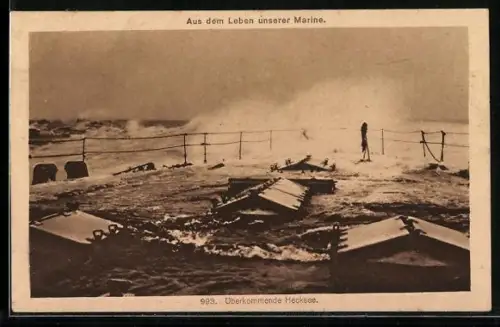 AK Aus dem Leben unserer Marine, Heck eines Kriegsschiffes mit überkommender See