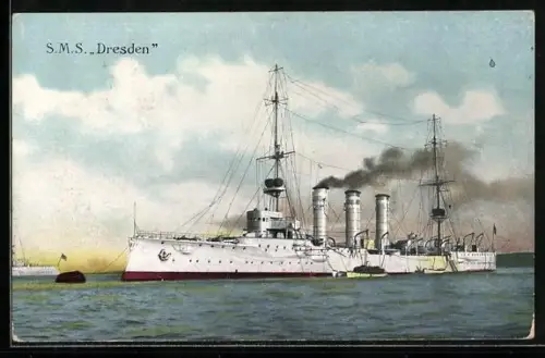 AK Kleiner Kreuzer Dresden mit Beibooten längsseits, Kriegsschiff