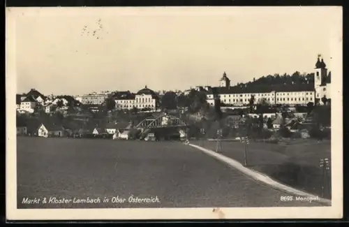 AK Lambach /Oberösterreich, Ortsansicht mit Kloster