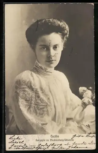 AK Portrait der jungen Herzogin Cecilie zu Mecklenburg-Schwerin