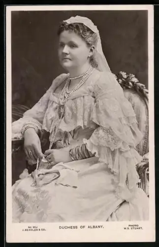 AK Duchess of Albany, Portrait