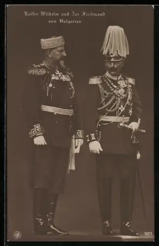AK Kaiser Wilhelm und Zar Ferdinand von Bulgarien in festlichen Uniformen