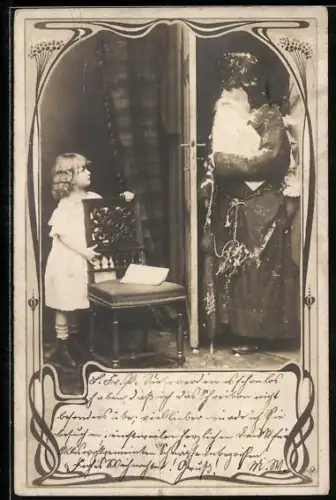 AK Weihnachtsmann betritt ein Zimmer, Mädchen wartet erstaunt mit einem Stuhl davor