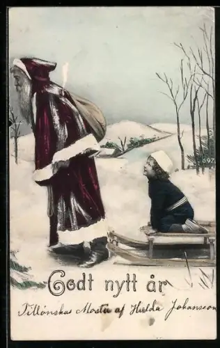 AK Weihnachtsmann zieht ein Kind auf einem Schlitten durch den Schnee