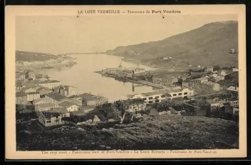 AK Port-Vendres, Panorama du port et des collines environnantes