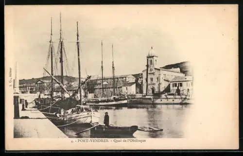 AK Port-Vendres, Quai de l`Obélisque et voiliers amarrés