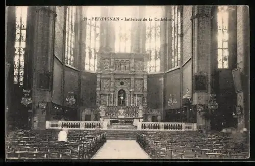 AK Perpignan, Intérieur de la Cathédrale