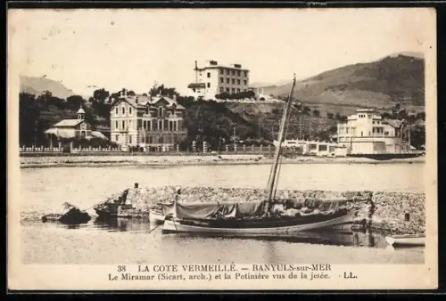 AK Banyuls-sur-Mer, Le Miramar et la Potinière vus de la jetée