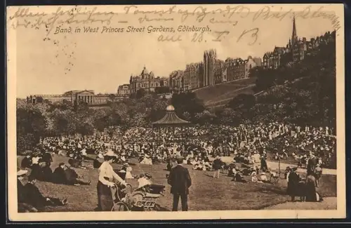 AK Edinburgh, Band in West Princes Street Gardens