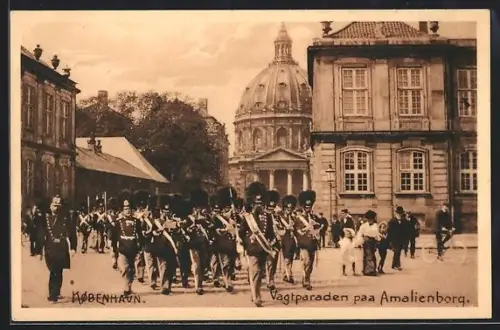 AK Kobenhavn, Vagtparaden paa Amalienborg