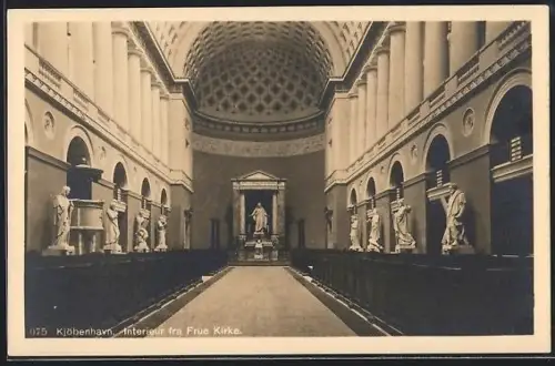 AK Kjöbenhavn, Interieur fra Frue Kirke