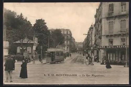 AK Montpellier, La Rue Marguelonne, Strassenbahn