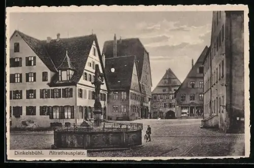 AK Dinkelsbühl, Altrathausplatz mit Brunnen