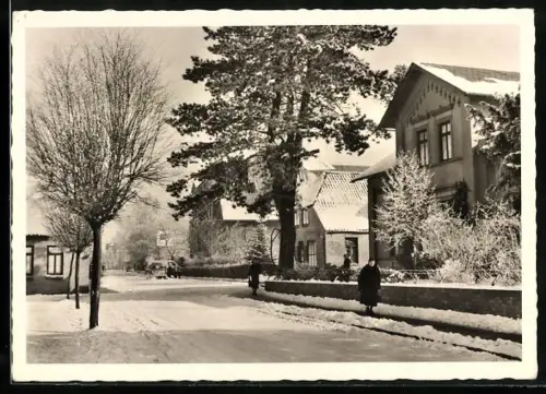 AK Varel / Oldenburg, Moltkestrasse im Winter