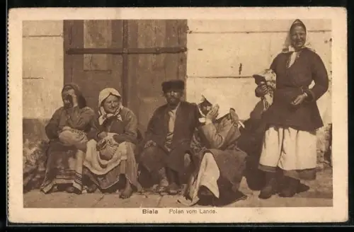 AK Biala, Polen vom Lande auf einer Strasse