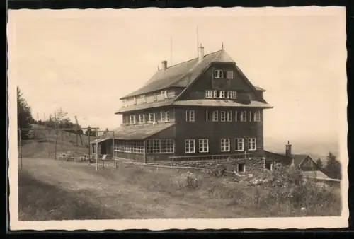 AK Javorniky, Novy Hrozenkov. Horsky Hotel Portás