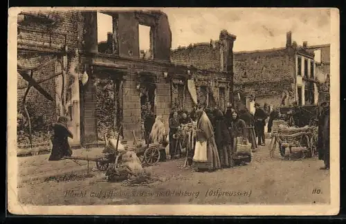 AK Ortelsburg, Flüchtlinge bei Einkäufen an den Marktständen am Strassenrand