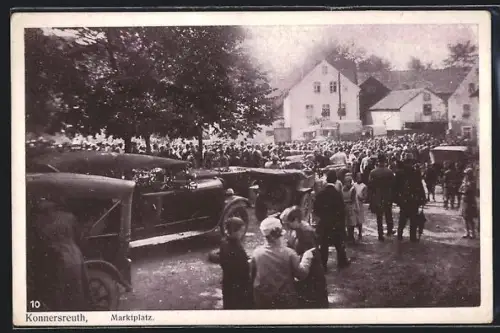 AK Konnersreuth, Marktpatz mit Autos