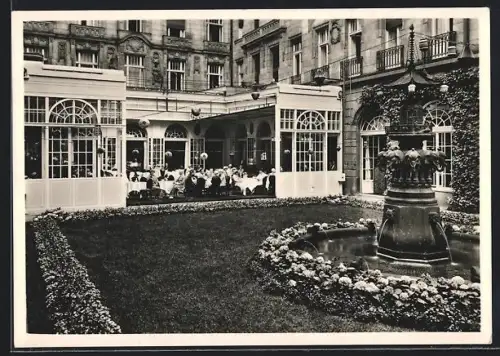 AK Berlin, Adlon-Hotel von Louis Adlon, die offene Restaurant Terrasse im malerischen Garten