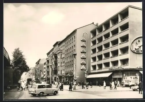 AK Berlin-Prenzlauer Berg, Schönhauser Allee mit Lebensmittelgeschäft