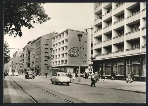 AK Berlin-Prenzlauer Berg, Schönhauser Allee mit Geschäften